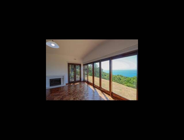 4 BEDROOM FREEHOLD FOR SALE IN ATHLONE PARK